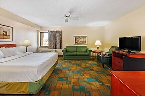 La Quinta Inn & Suites by Wyndham Albuquerque Journal Ctr NW