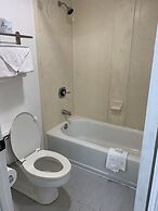 Americas Best Value Inn & Suites Melbourne