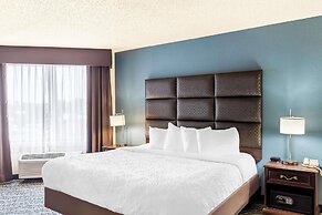 Best Western Holiday Manor
