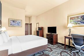 Best Western Holiday Manor