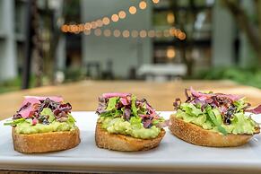 Hotel 116, A Coast Hotel Bellevue