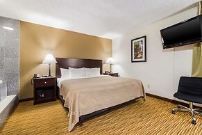 Quality Inn & Suites Lacey Olympia