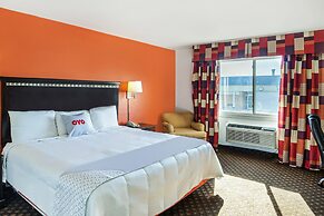 OYO Townhouse Dodge City KS