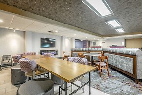 District 3 Hotel, Ascend Hotel Collection