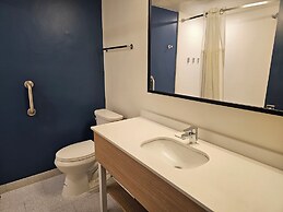 District 3 Hotel, Ascend Hotel Collection