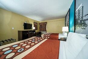 Super 8 by Wyndham Wichita Airport