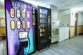 Super 8 by Wyndham Wichita Airport