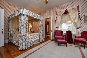 The Mansion at Elfindale