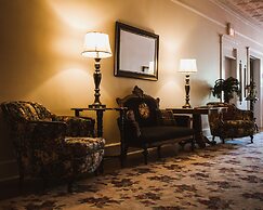 The Mansion at Elfindale