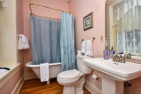 The Mansion at Elfindale