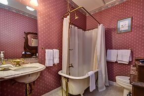 The Mansion at Elfindale