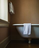 The Mansion at Elfindale