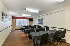 Best Western Plus The Charles Hotel