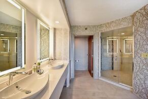 Embassy Suites by Hilton Omaha Downtown Old Market