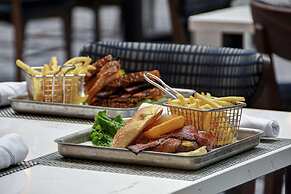 Embassy Suites by Hilton Omaha Downtown Old Market