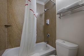 Red Roof Inn Atlanta Airport NE - Conley