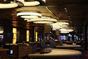 Nugget Casino Resort