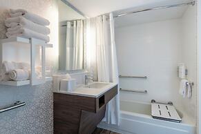 Hampton Inn Manchester Downtown