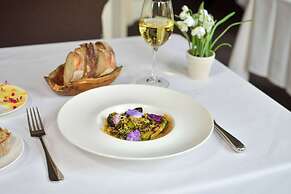 The Peacock Inn, Ascend Hotel Collection