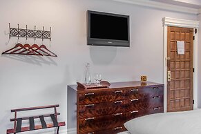 The Peacock Inn, an Ascend Collection Hotel