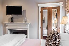 The Peacock Inn, an Ascend Collection Hotel