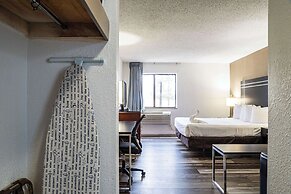 Econo Lodge Cleveland Southeast - Kent