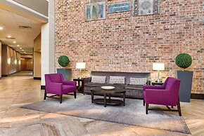 DoubleTree by Hilton Hotel Johnson City