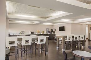 Clarion Pointe Forsyth I-75