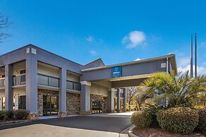 Clarion Pointe Forsyth I-75