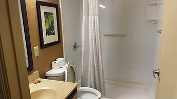 Sonesta Simply Suites Memphis