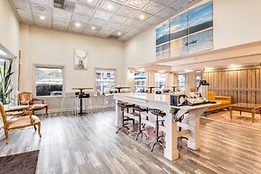 The Guest Lodge Gainesville