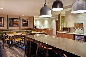 Fairfield Inn & Suites by Marriott Atlanta Kennesaw