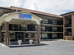 Motel 6 Macon, GA