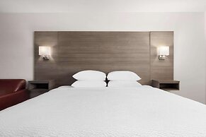 Ramada by Wyndham Medford Airport North