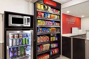 Ramada by Wyndham Medford Airport North