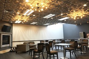 American Inn & Suites Waterford