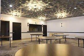 American Inn & Suites Waterford