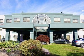 American Inn & Suites Waterford
