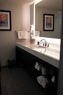 DoubleTree by Hilton Hotel Oak Ridge - Knoxville