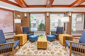 Country Inn & Suites by Radisson, Traverse City, MI