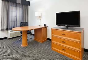 La Quinta Inn & Suites by Wyndham Dallas - Addison Galleria