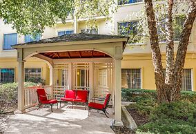 La Quinta Inn & Suites by Wyndham Dallas - Addison Galleria