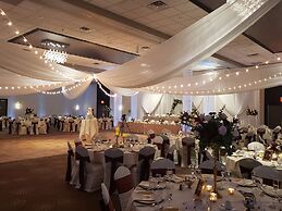 DoubleTree by Hilton Hotel Bloomington