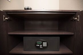 DoubleTree by Hilton Hotel Bloomington