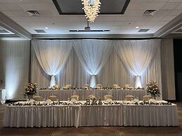 DoubleTree by Hilton Hotel Bloomington