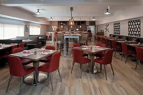 Four Points by Sheraton Dallas Arlington Entertainment District