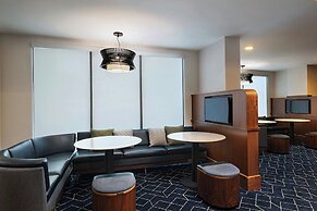 Courtyard by Marriott Austin The Domain Area