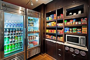 Courtyard by Marriott Austin The Domain Area