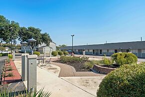 Americas Best Value Inn & Suites Brenham