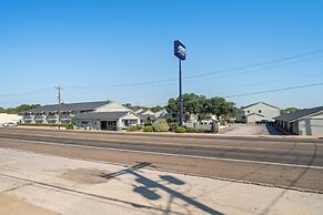 Americas Best Value Inn & Suites Brenham